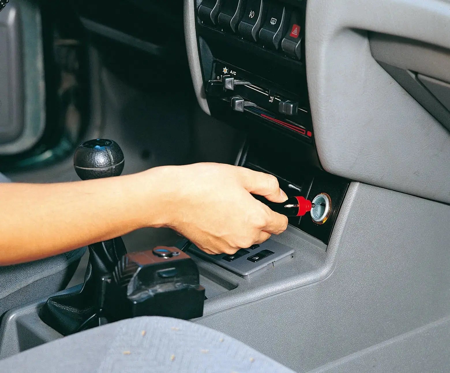 Powerbox Plus 28L 12/230V thermoelektrische Kühlbox Campingaz